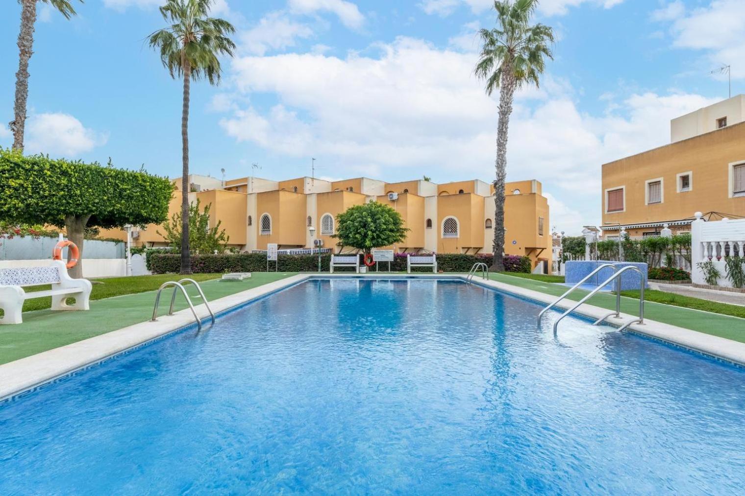 059 Bungalow Torrelamata Торевьиа Экстерьер фото